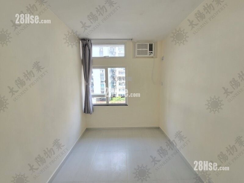 Whampoa Garden Sell 2 Bedrooms 466 ft²