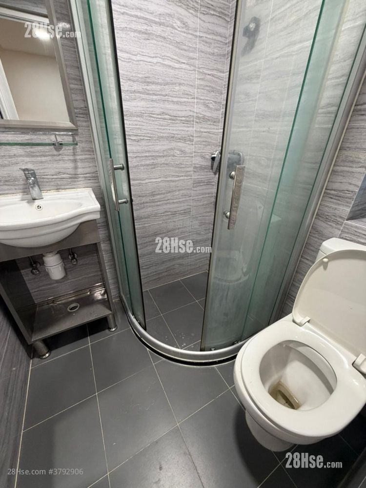 Lai Yuen Building Rental Studio , 1 Bathroom 120 ft²