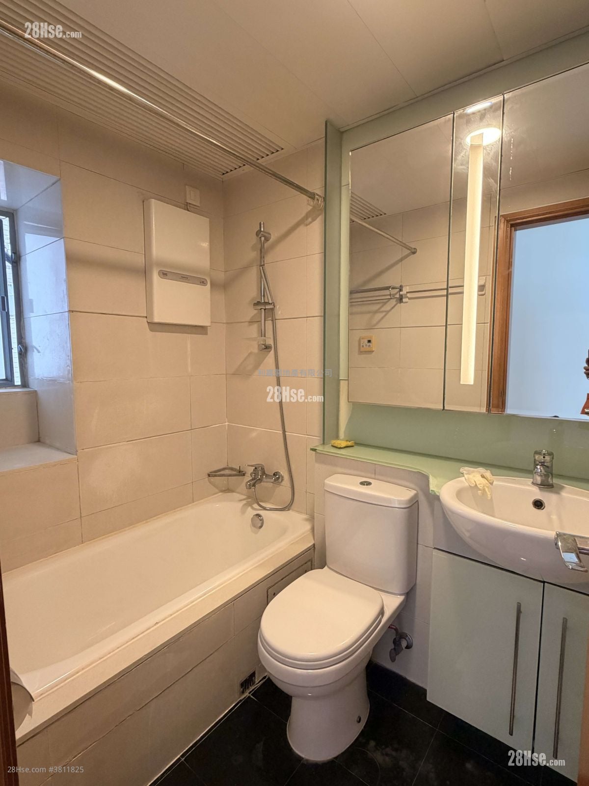 蓝天海岸 租盘 388 平方尺