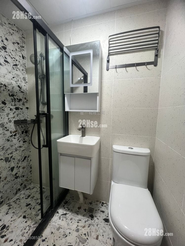 有利大厦 租盘 开放式间隔 , 1 浴室 150 平方尺