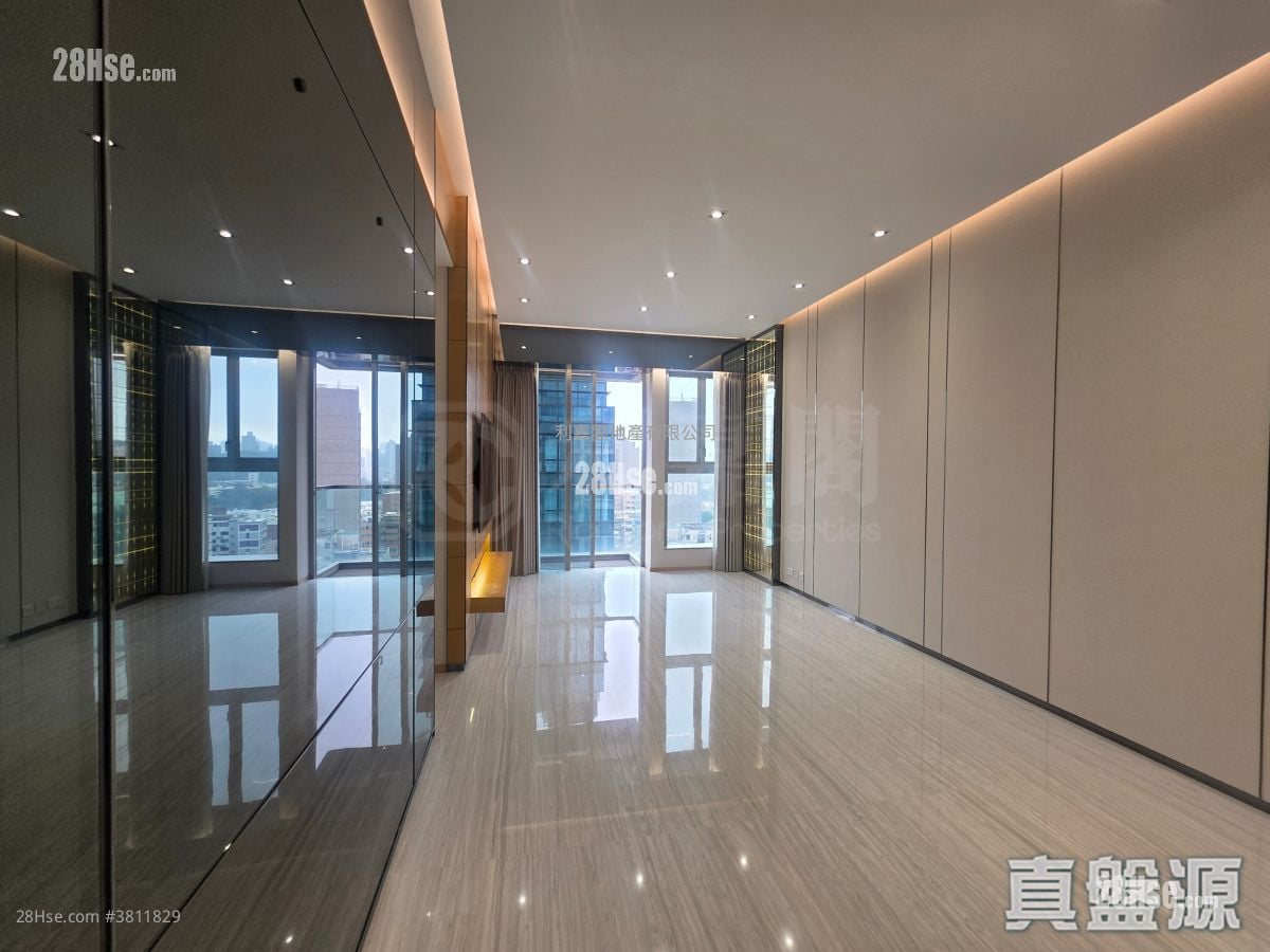 8 Lasalle Rental 3 Bedrooms , 3 Bathrooms 978 ft²