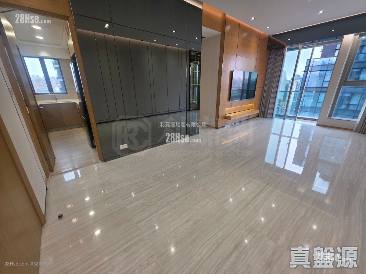 8 Lasalle Rental 3 Bedrooms , 3 Bathrooms 978 ft²