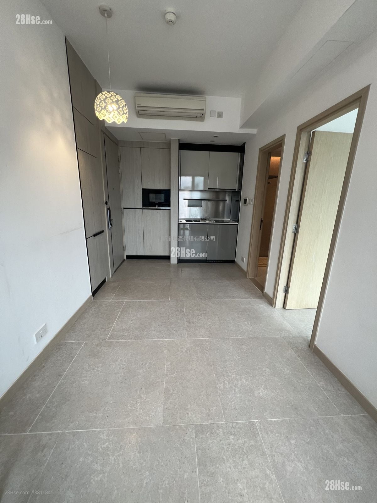 Downtown 38 Rental 1 Bedroom , 1 Bathroom 302 ft²