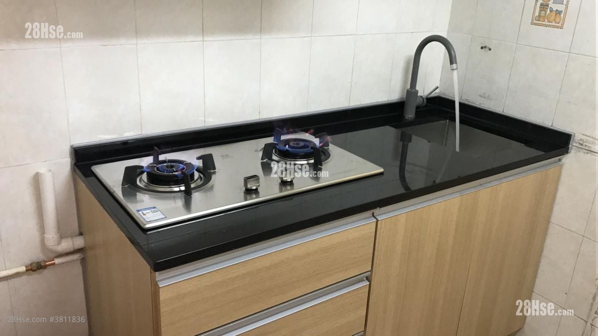 中興樓 售盤 2 房 , 1 浴室 374 平方呎