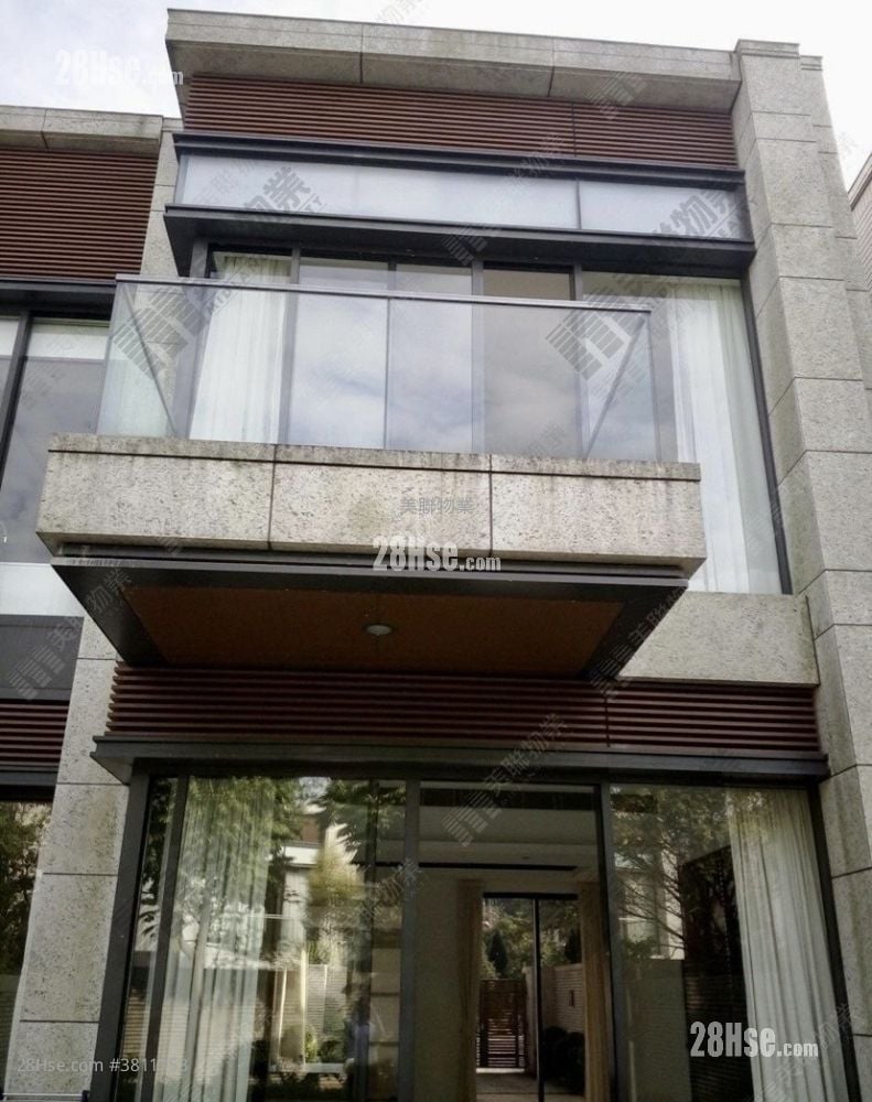 天巒 租盤 2,454 平方呎