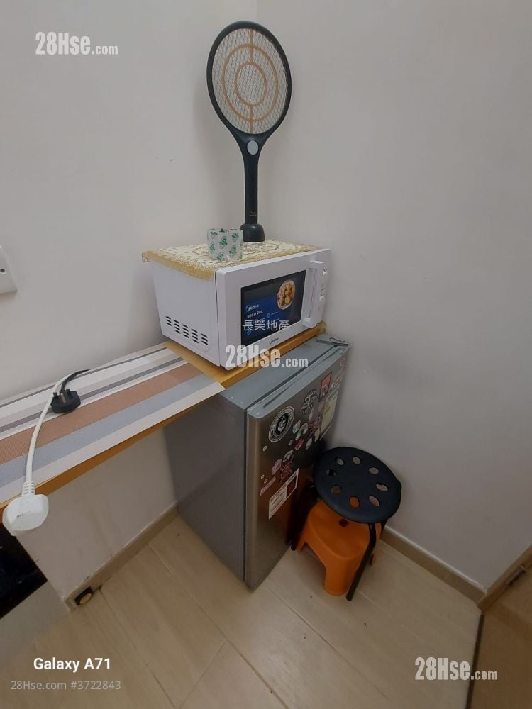 Lung Chu Building Rental 100 ft²