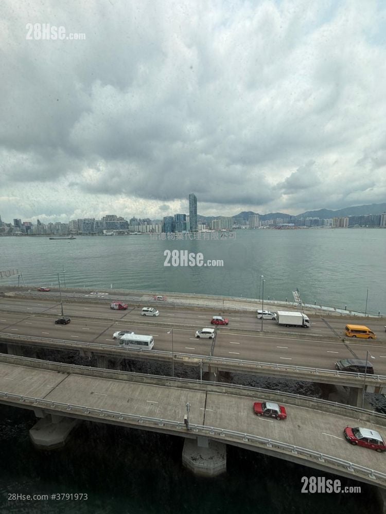 Provident Centre Rental 3 Bedrooms , 2 Bathrooms 1,267 ft²