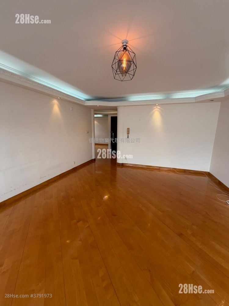 Provident Centre Rental 3 Bedrooms , 2 Bathrooms 1,267 ft²