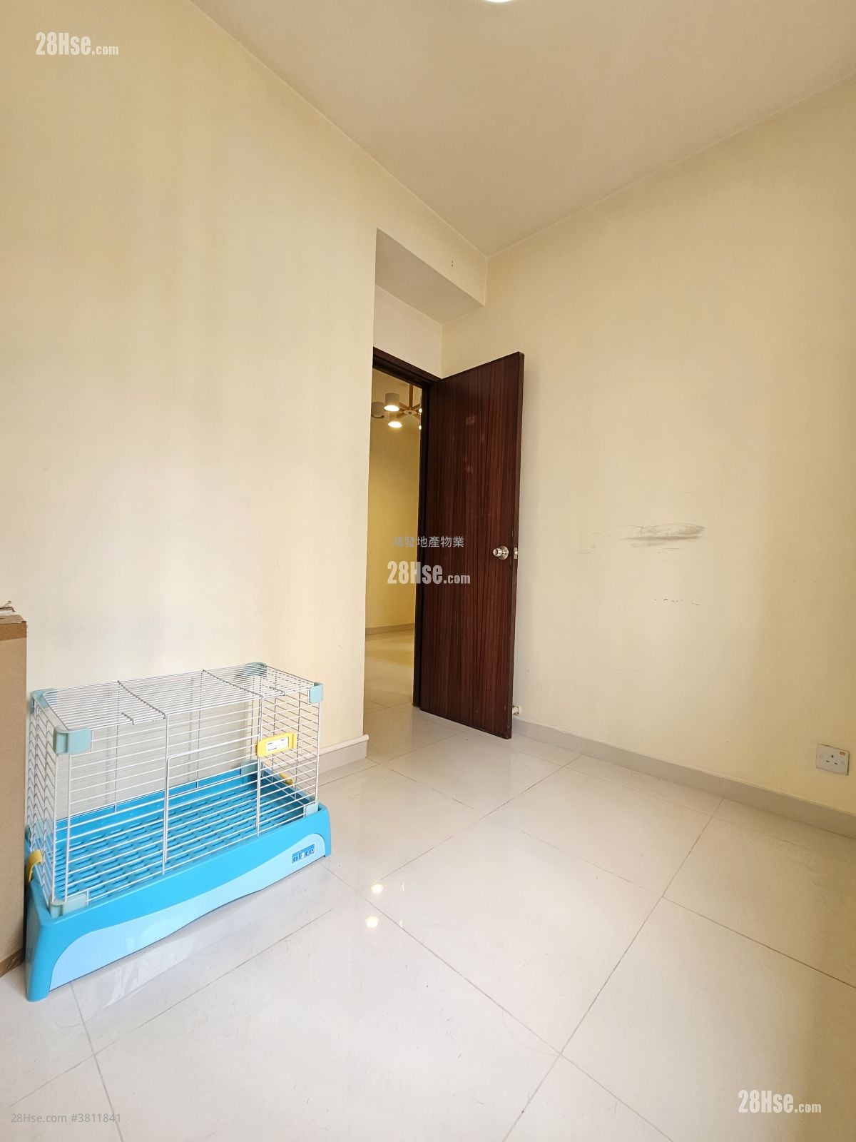 东盛大厦 售盘 2 房 , 1 浴室 318 平方尺