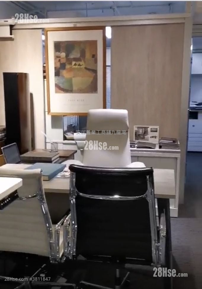 International Plaza Rental 2 Bedrooms , 2 Toilets