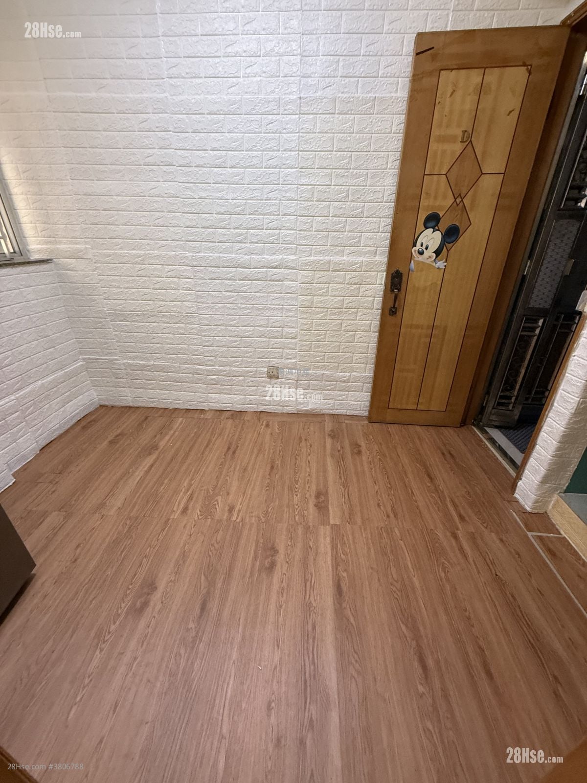 文苑楼 租盘 1 房 , 1 浴室 160 平方尺