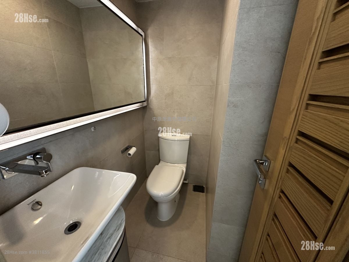 Crescendo Sell 4 Bedrooms , 5+ Bathrooms 1,646 ft²