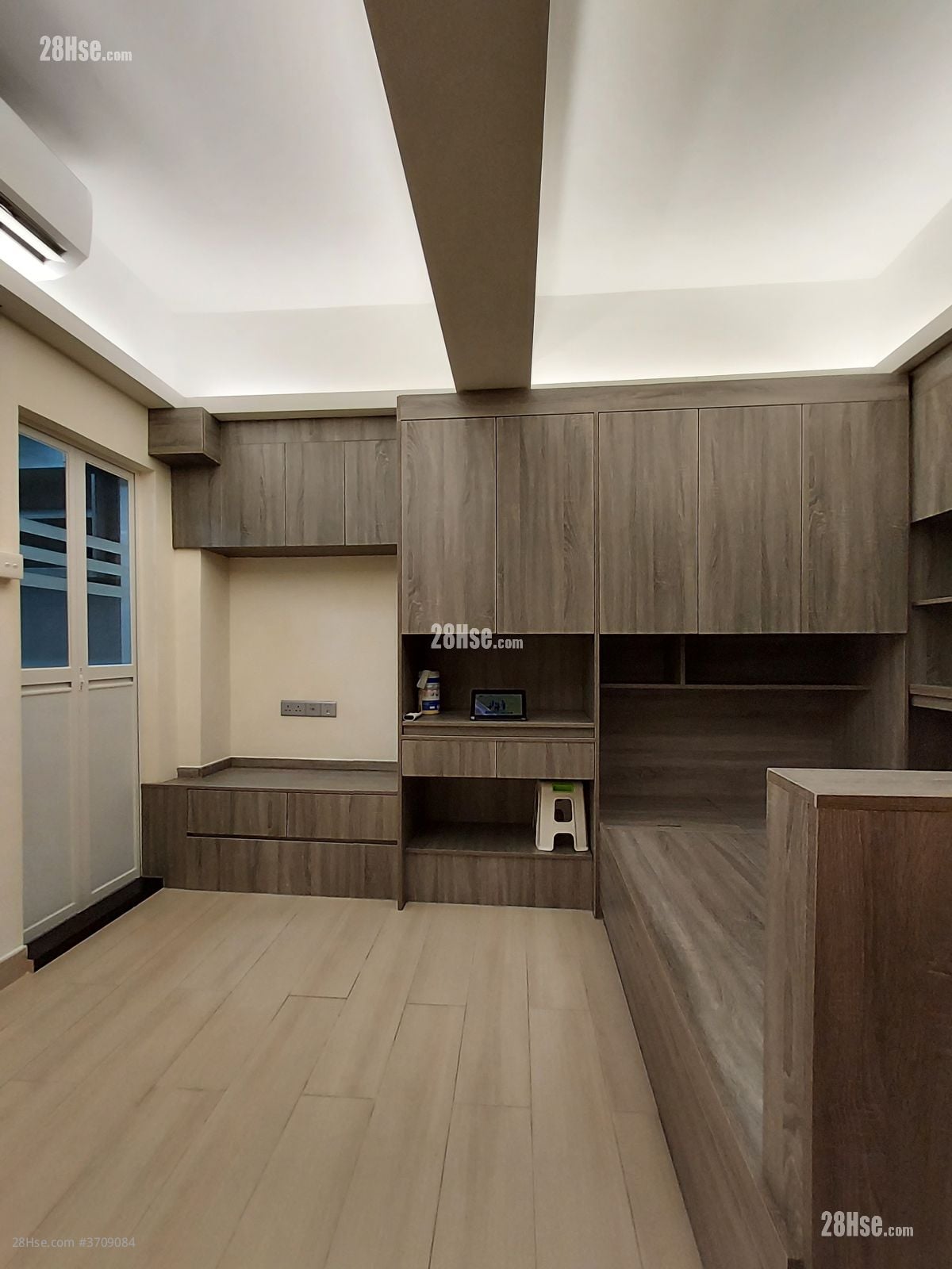 白加士街43号 租盘 1 房 , 1 浴室 230 平方尺