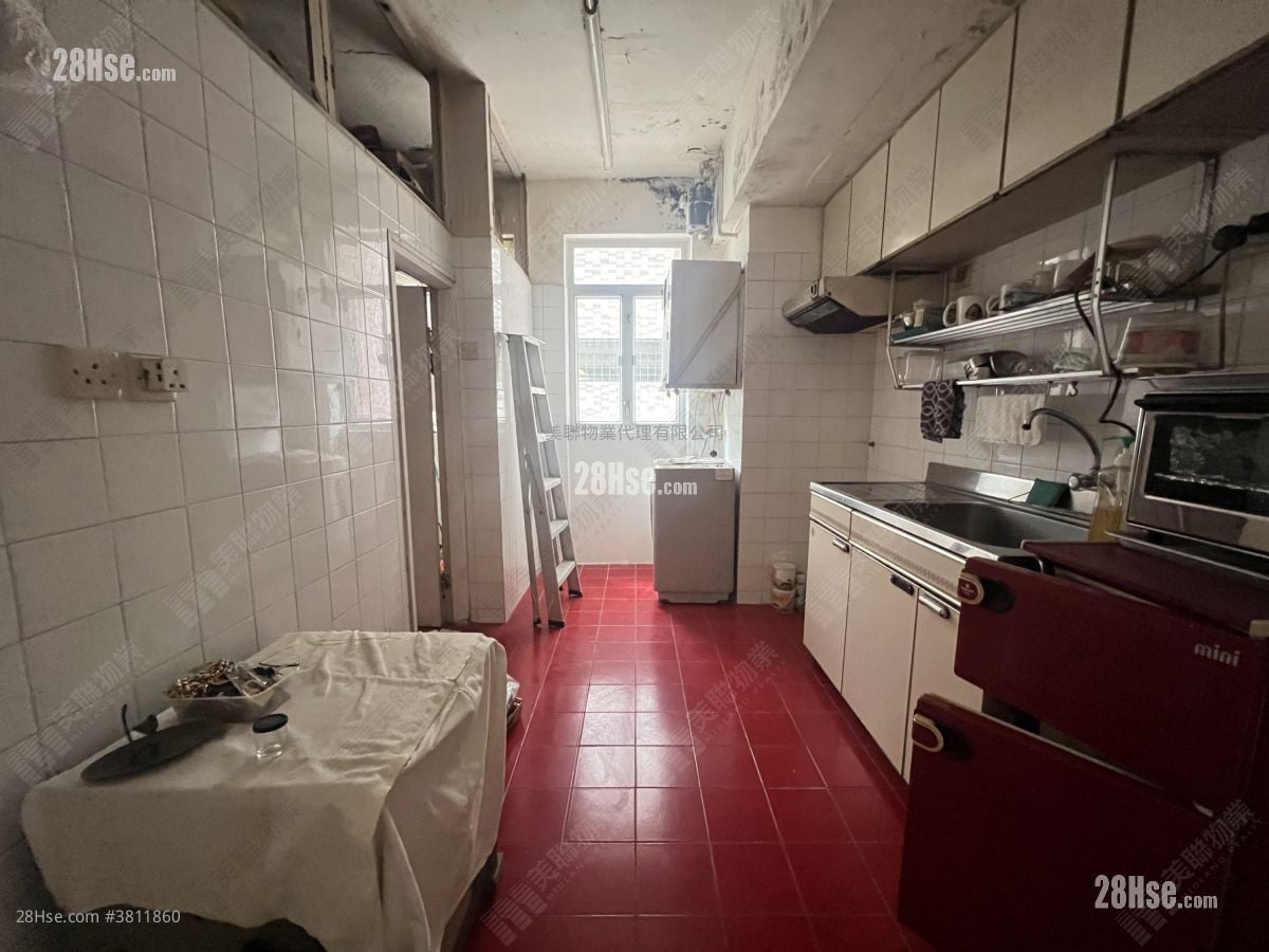 第一大廈 售盤 3 房 , 2 浴室 880 平方呎