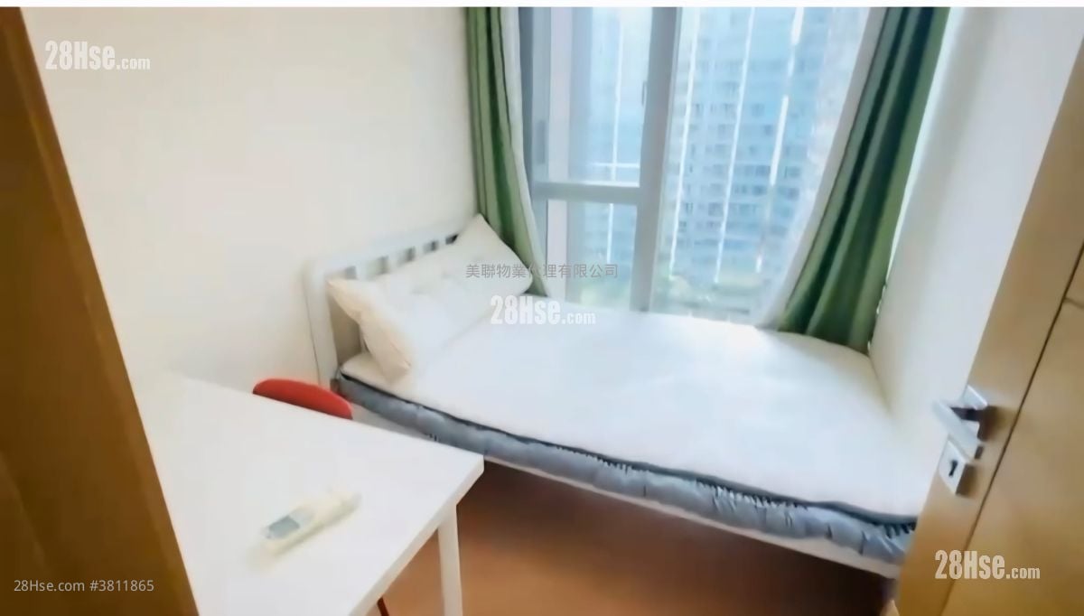 Mayfair By The Sea 8 Rental 3 Bedrooms , 2 Bathrooms 682 ft²