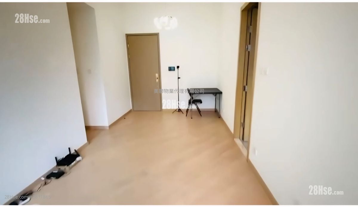 Mayfair By The Sea 8 Rental 3 Bedrooms , 2 Bathrooms 682 ft²