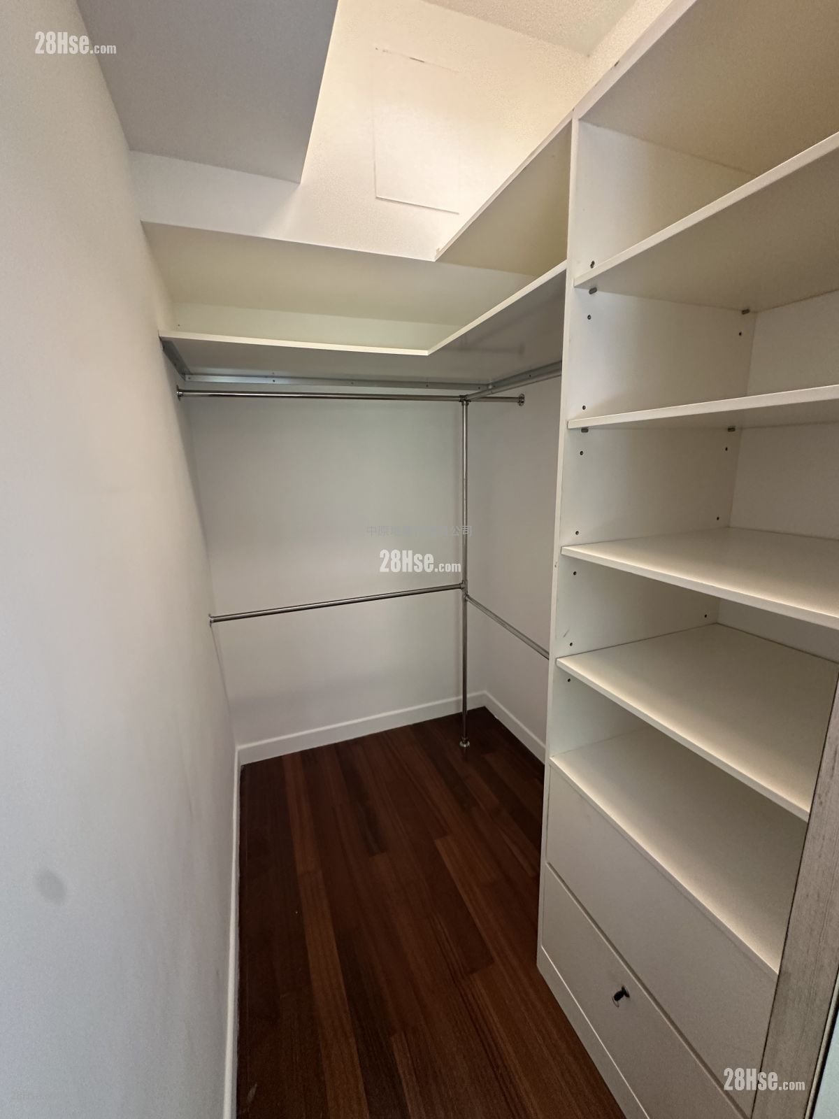 翠逸雅園 租盤 1,550 平方呎