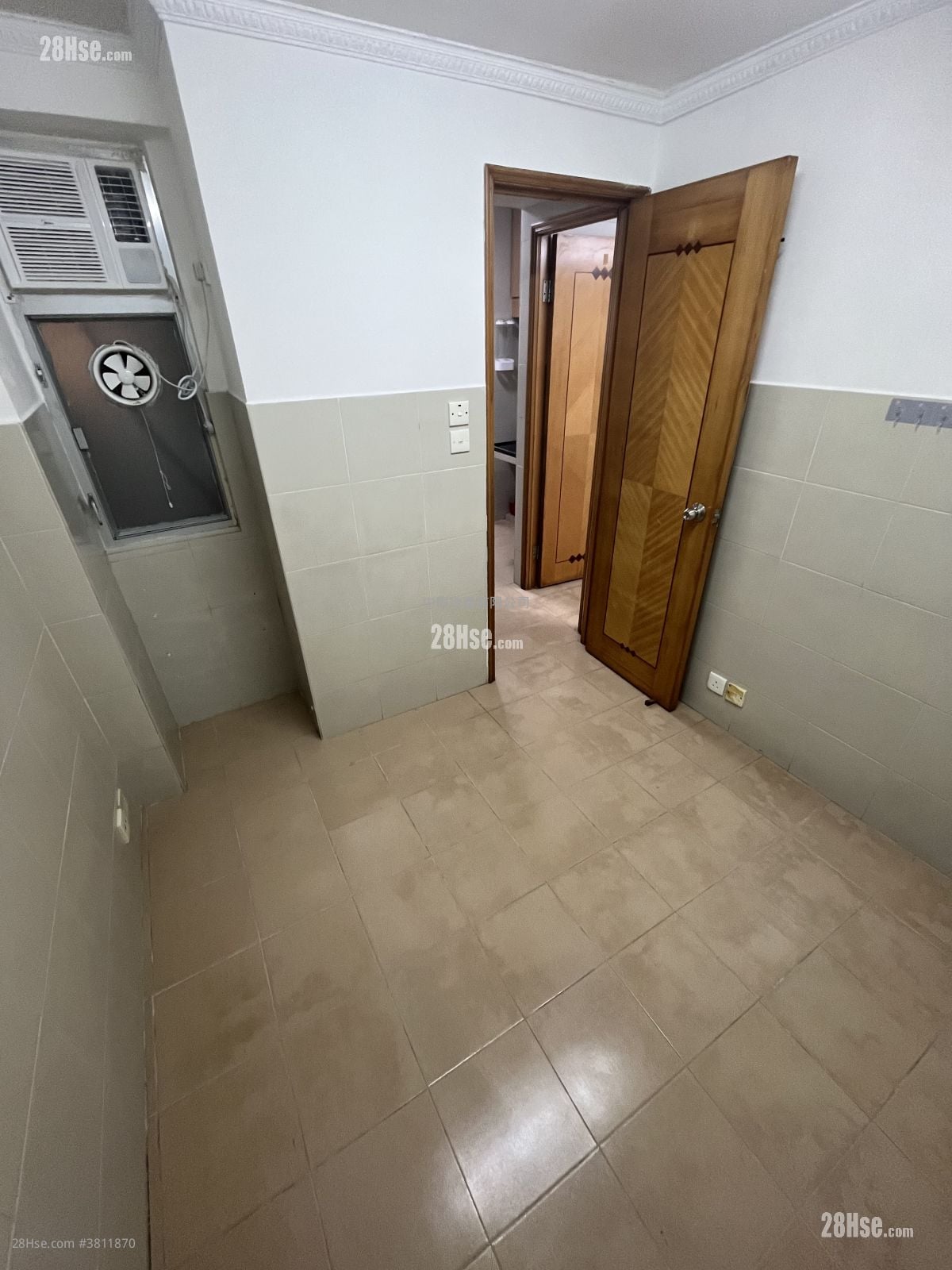 儉德大廈 租盤 2 房 , 1 廁所 300 平方呎