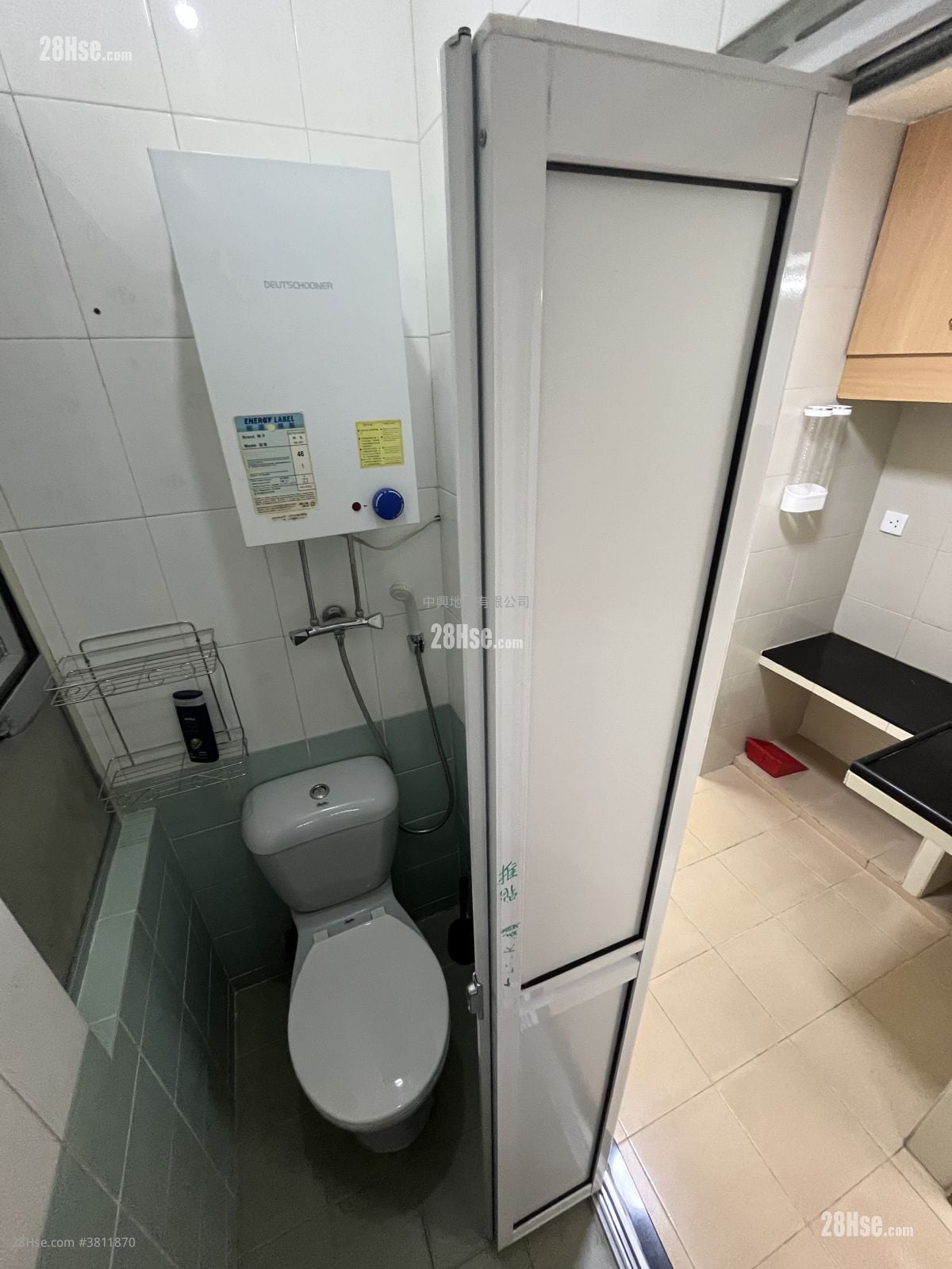 儉德大廈 租盤 2 房 , 1 廁所 300 平方呎