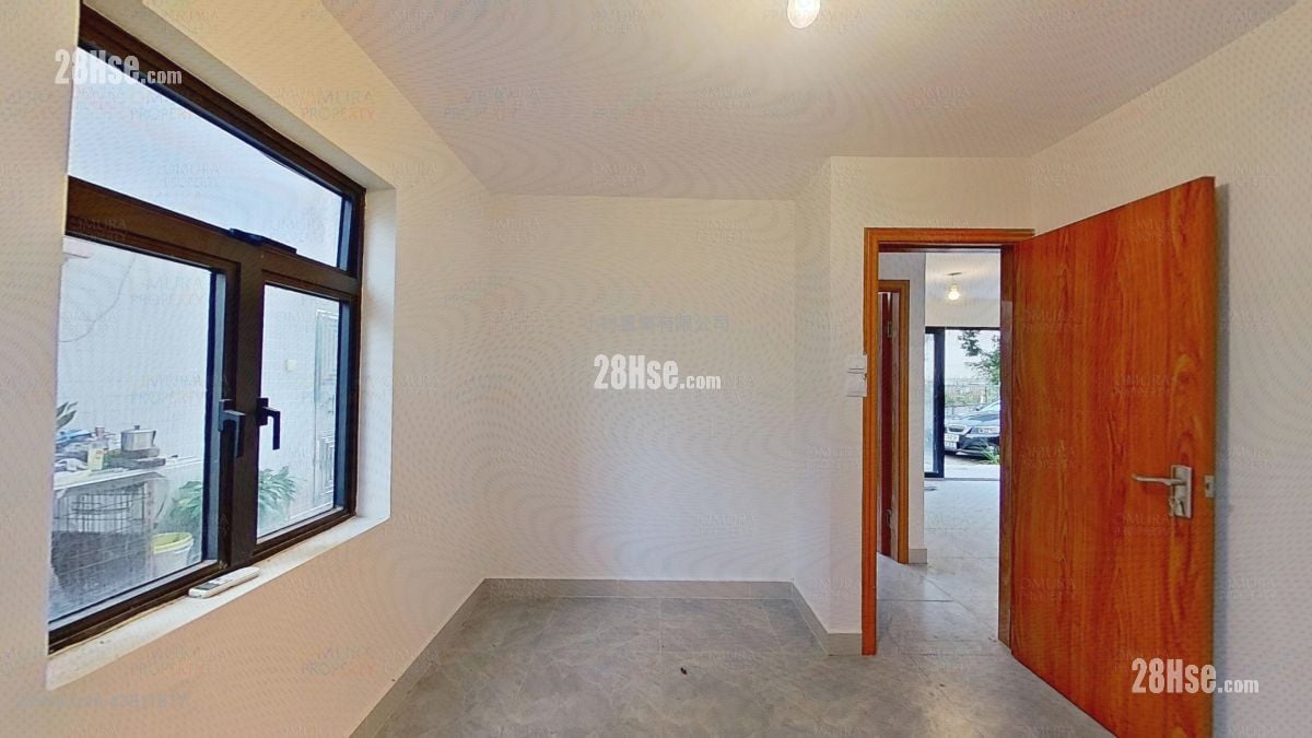 bedroom 2: Ha Che Sell 3 Bedrooms , 1 Bathroom 625 ft²