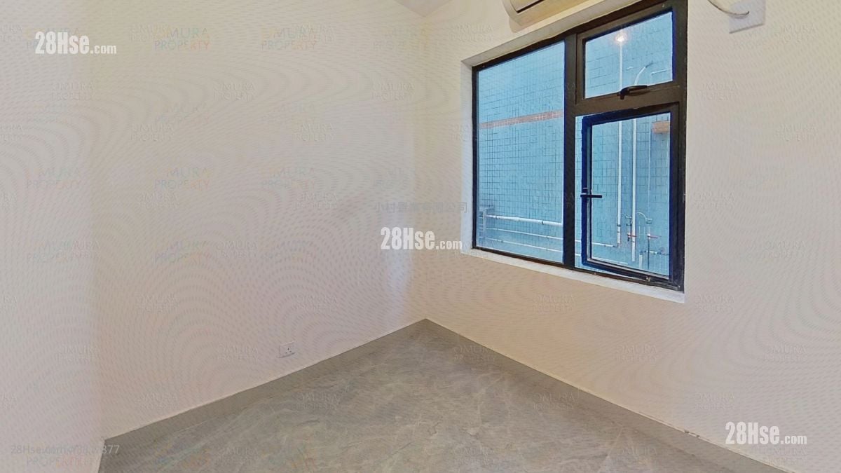 bedroom 3: Ha Che Sell 3 Bedrooms , 1 Bathroom 625 ft²