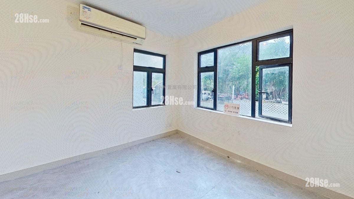 master room: Ha Che Sell 3 Bedrooms , 1 Bathroom 625 ft²