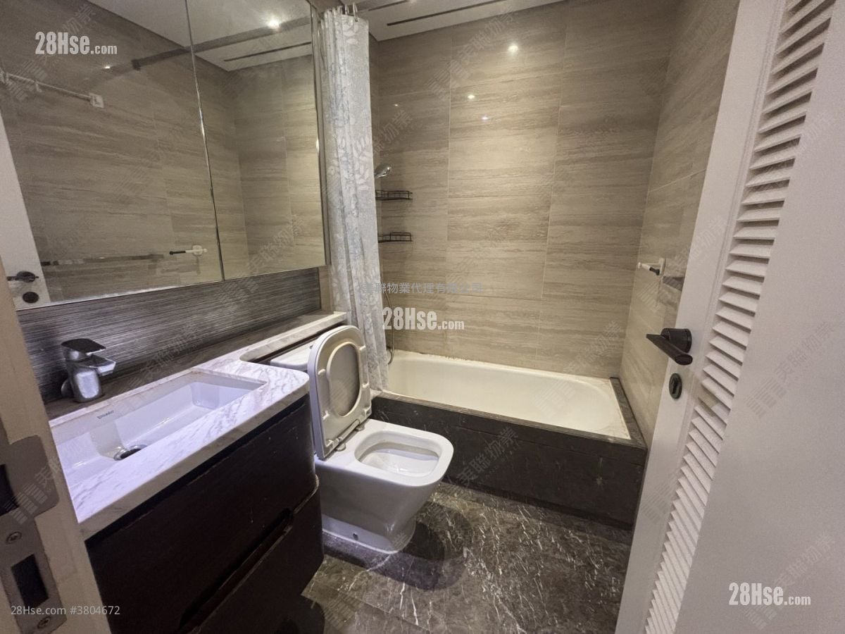 Savannah Rental 2 Bedrooms , 1 Bathroom 439 ft²