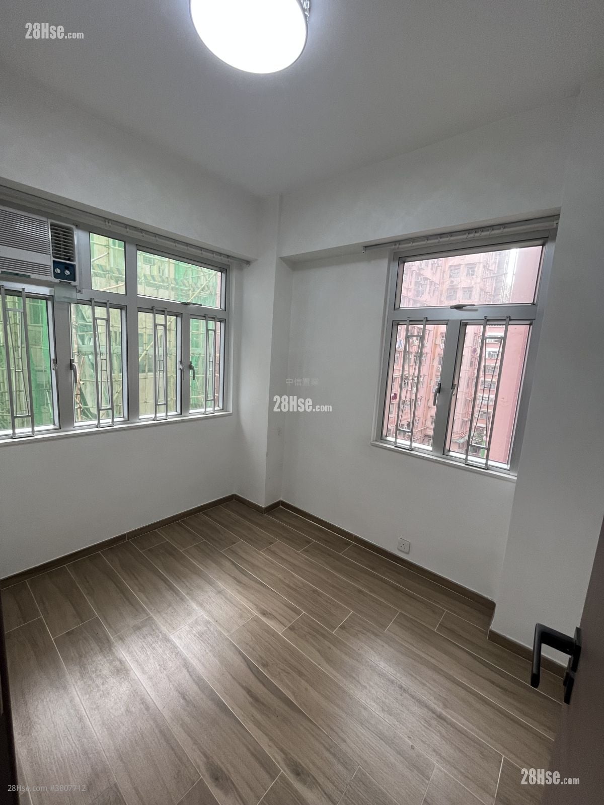 建安大厦 租盘 2 房 , 1 浴室 319 平方尺