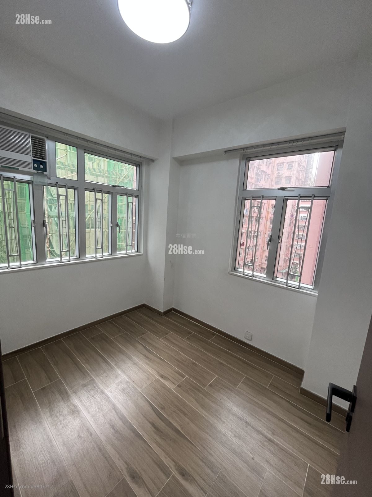 建安大厦 租盘 2 房 , 1 浴室 319 平方尺