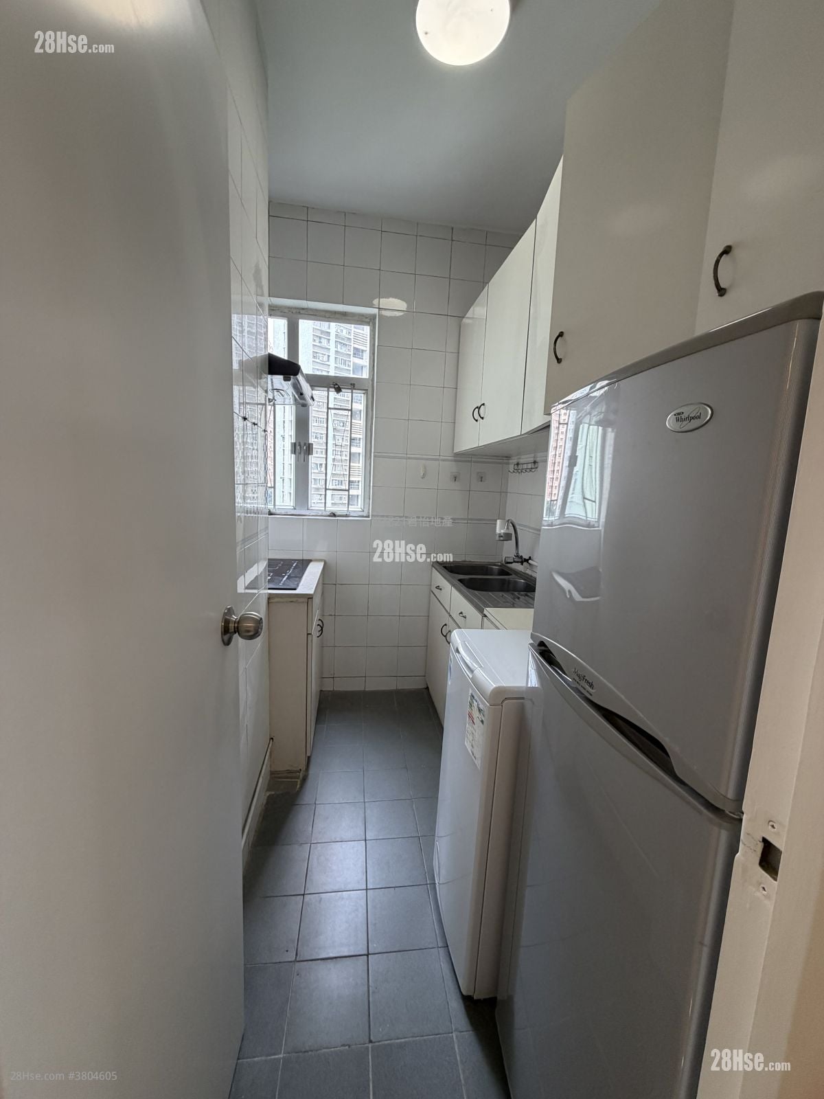 Connie Towers Rental 2 Bedrooms , 1 Bathroom 440 ft²