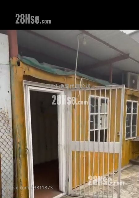 Land Rental 1,500 ft²