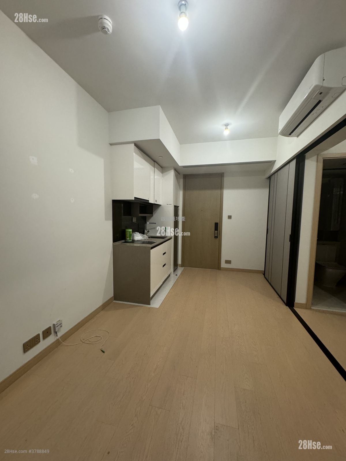 K. Summit Rental 1 Bedroom , 1 Bathroom 293 ft²