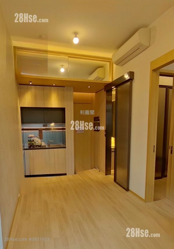 The Quinn Square Mile Sell 1 Bedroom , 1 Bathroom 328 ft²