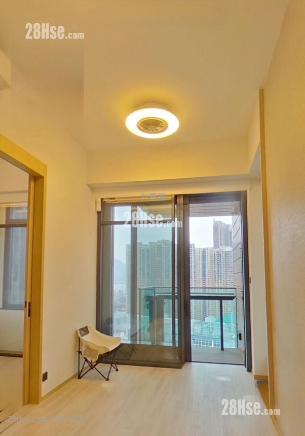 The Quinn Square Mile Sell 1 Bedroom , 1 Bathroom 328 ft²