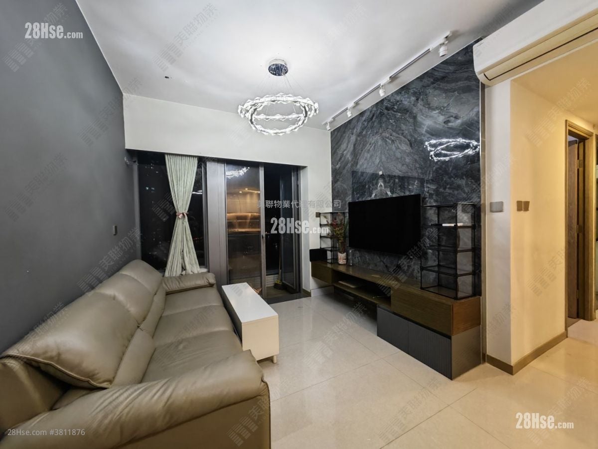 映日湾 售盘 3 房 644 平方尺