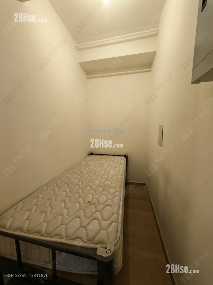 映日湾 售盘 3 房 644 平方尺