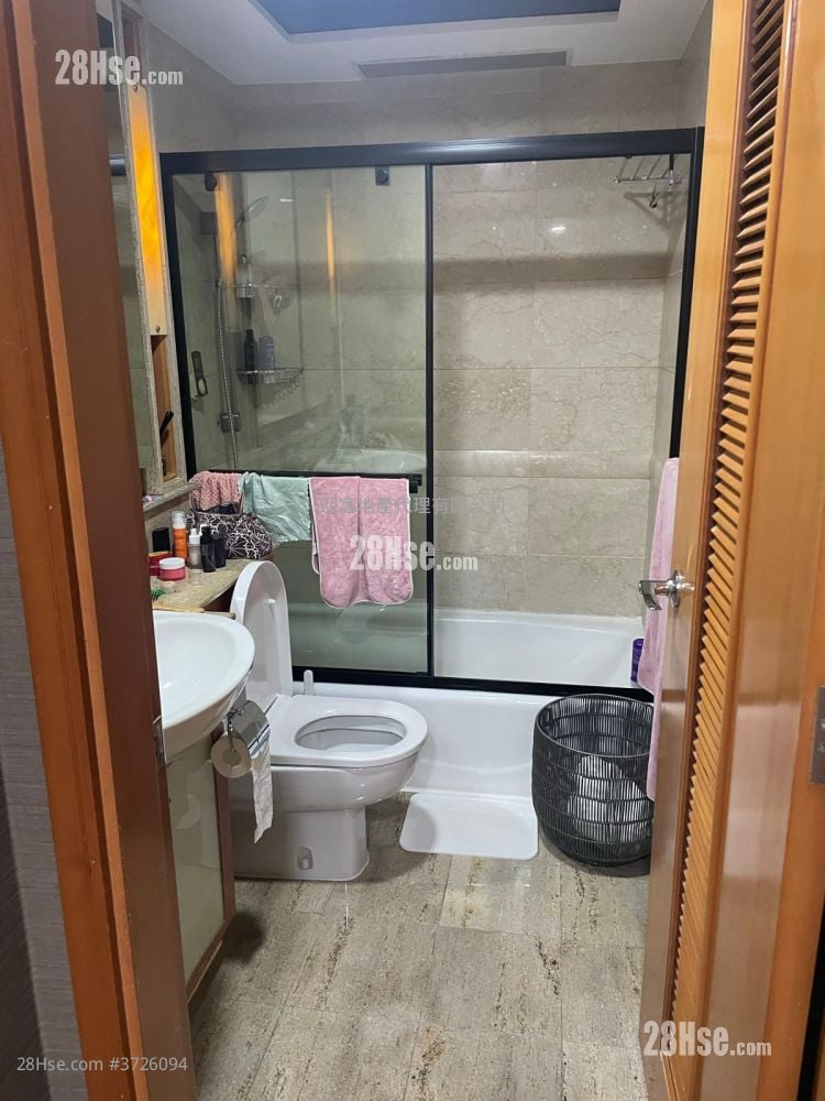 半岛豪庭 租盘 1 房 , 1 浴室 517 平方尺