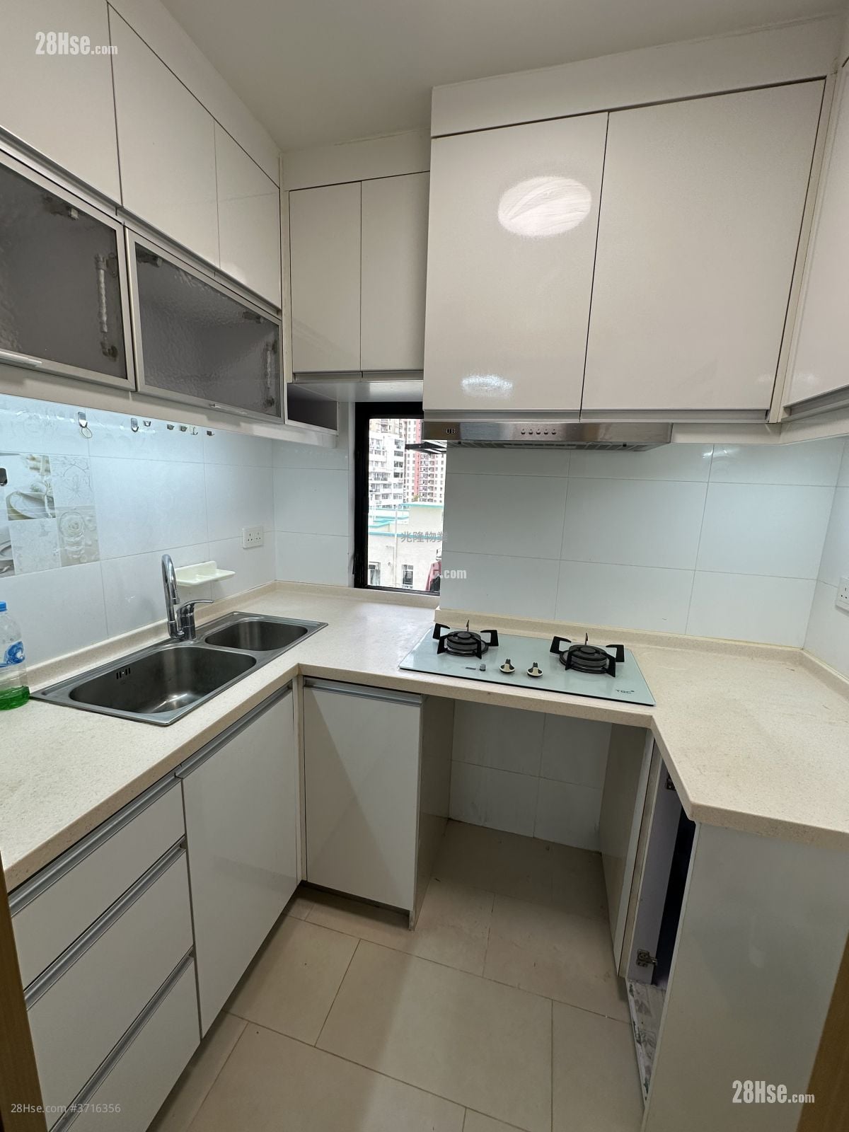 Harbour Court Rental 2 Bedrooms , 1 Bathroom 614 ft²