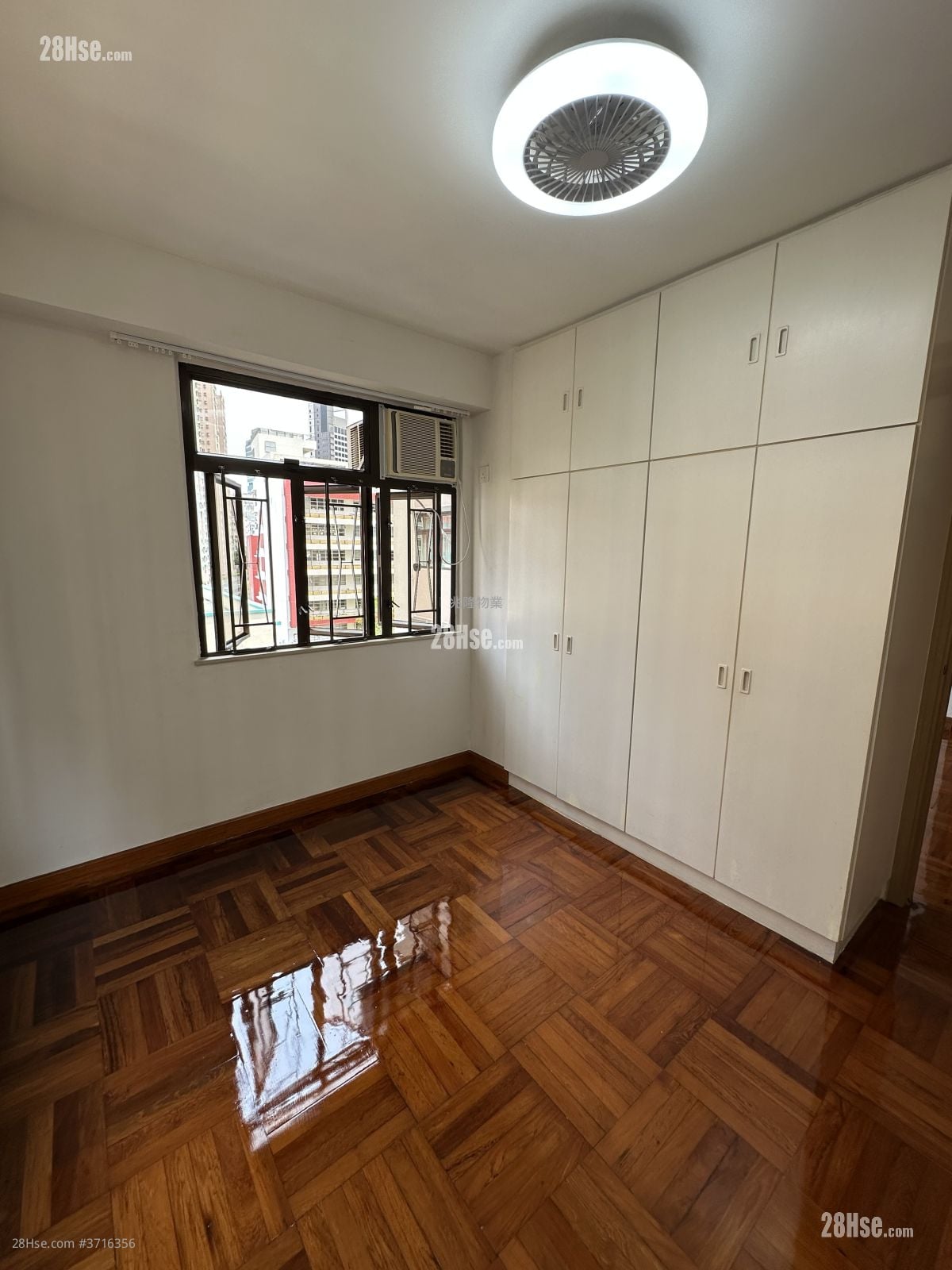 Harbour Court Rental 2 Bedrooms , 1 Bathroom 614 ft²