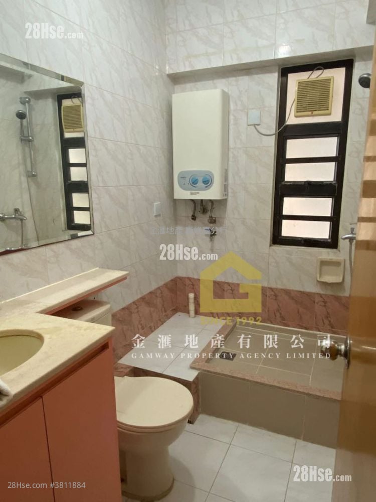 Bay View Garden Sell 3 Bedrooms , 2 Bathrooms 637 ft²