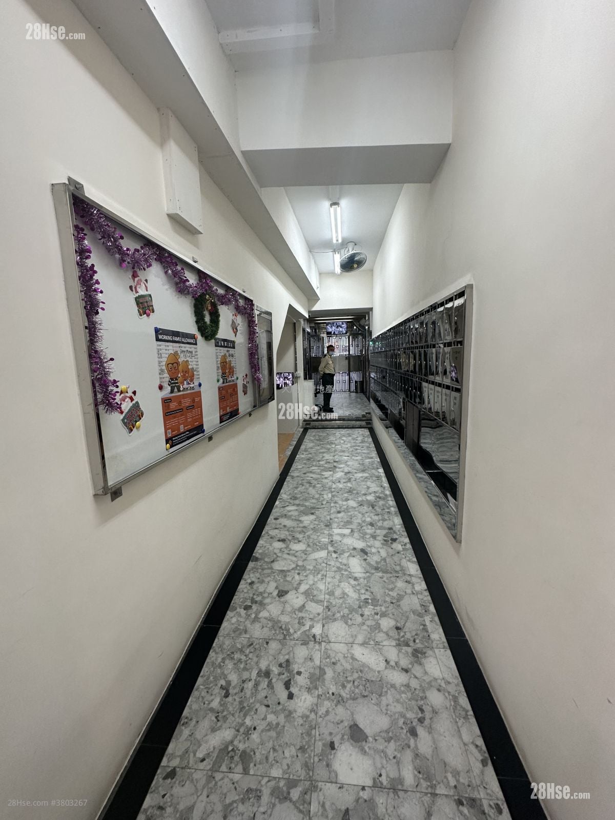 金勋大厦 租盘 158 平方尺