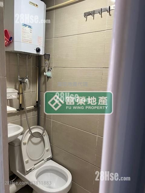 Yuen Fat Building Sell 2 Bedrooms 342 ft²