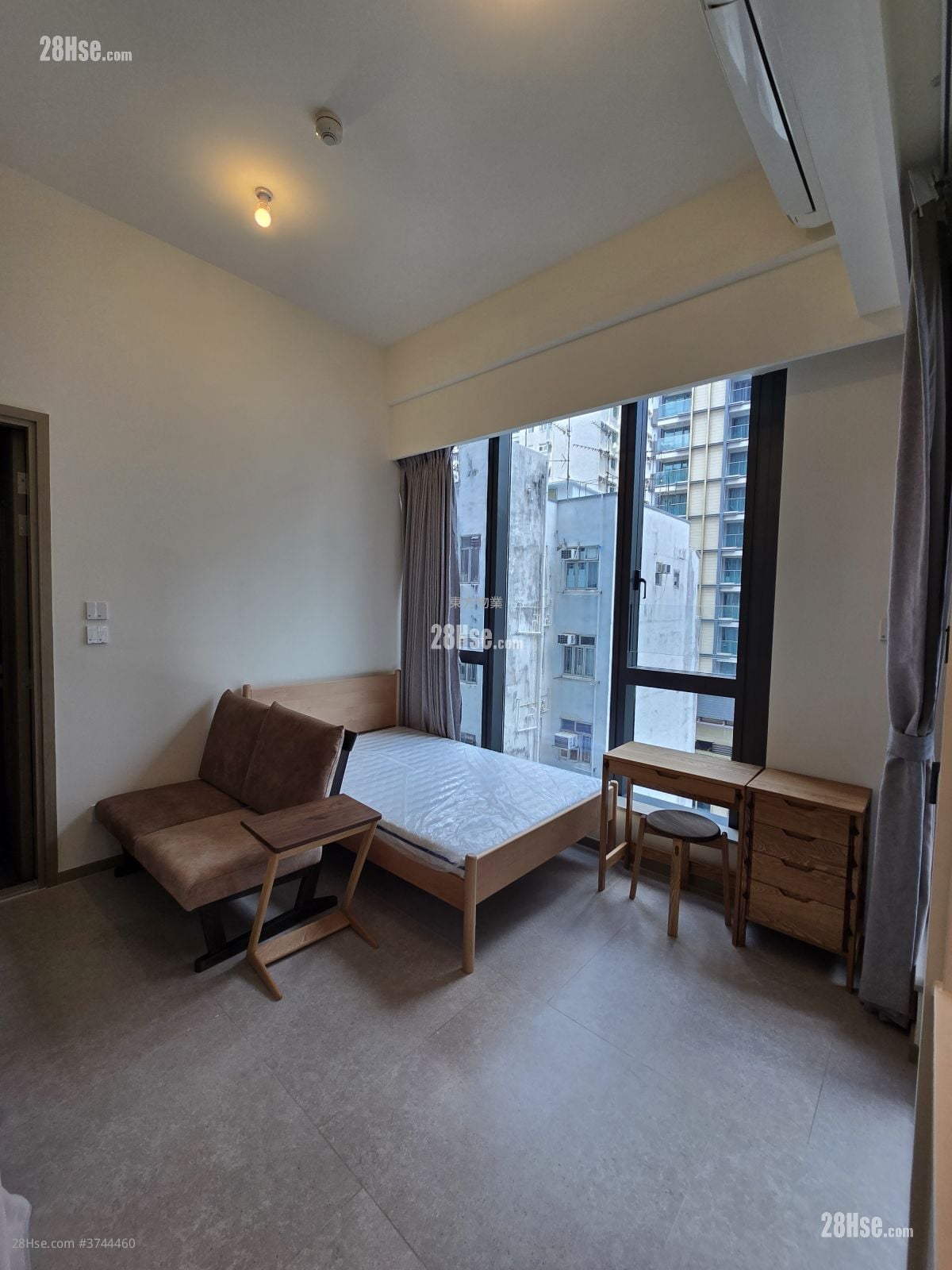 Kennedy 38 租盘 开放式间隔 , 1 浴室 264 平方尺