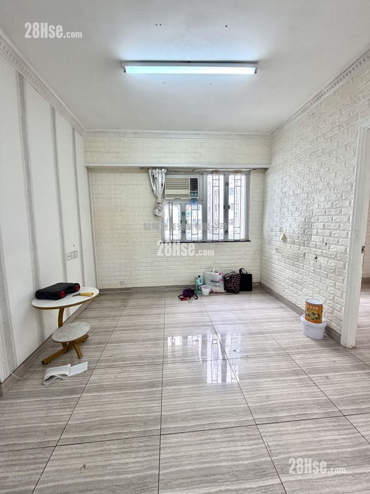 福仁大厦 售盘 2 房 , 1 浴室 362 平方尺