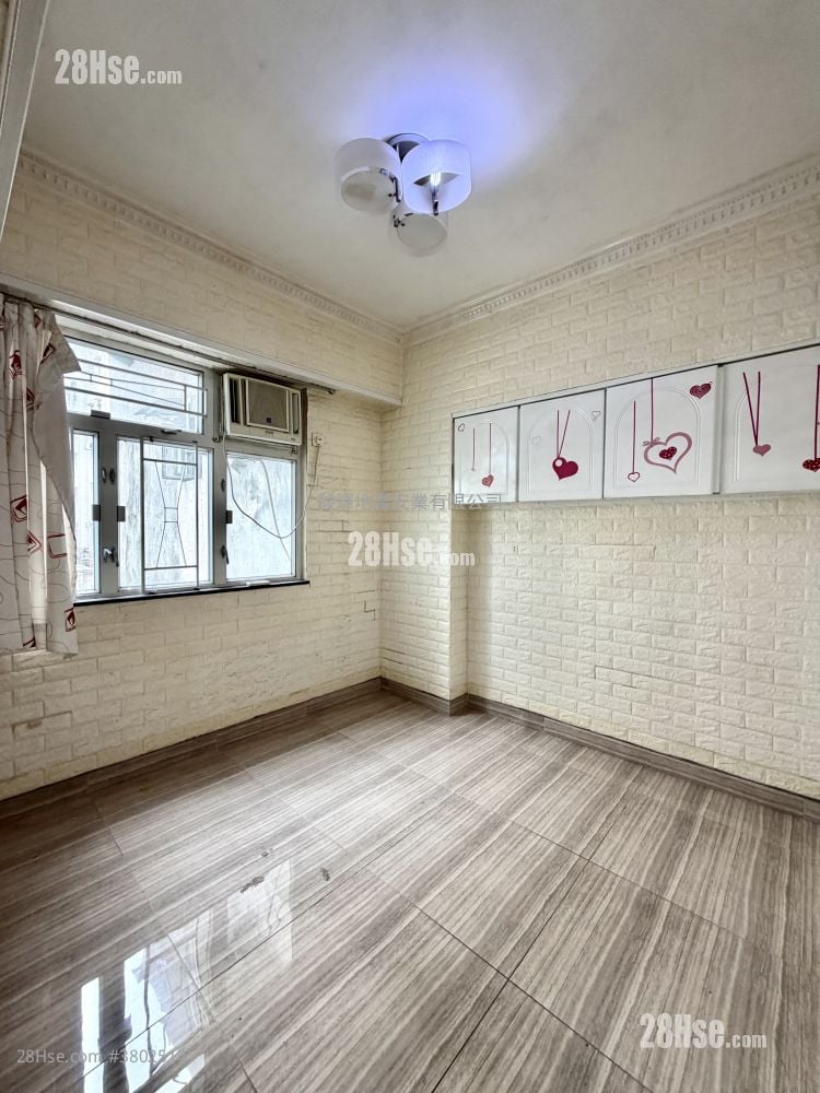 福仁大厦 售盘 2 房 , 1 浴室 362 平方尺