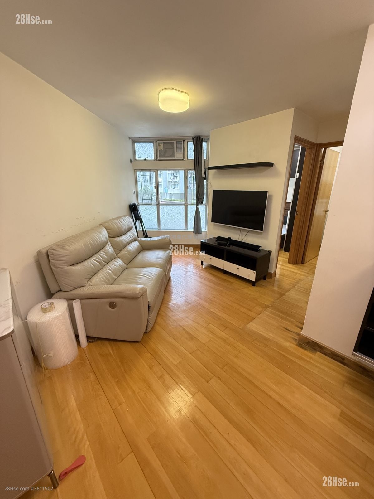 Whampoa Garden Sell 2 Bedrooms , 1 Bathroom 389 ft²