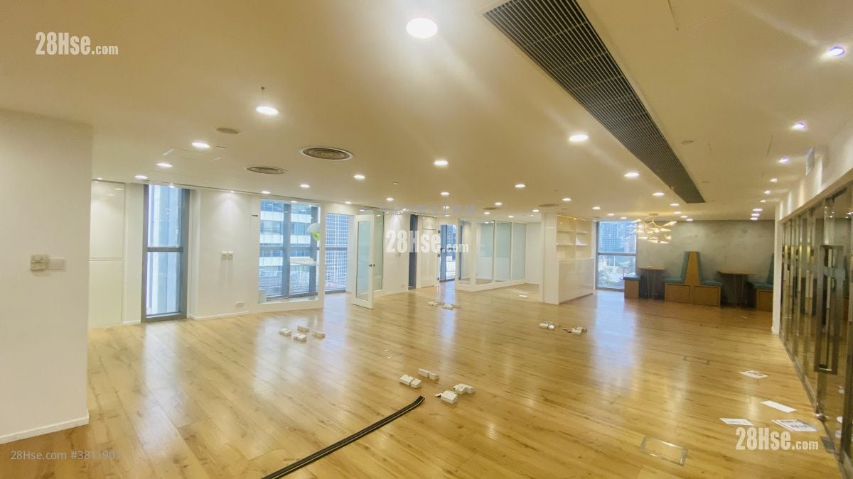 雲咸商業中心 租盤 4 房 , 2 廁所