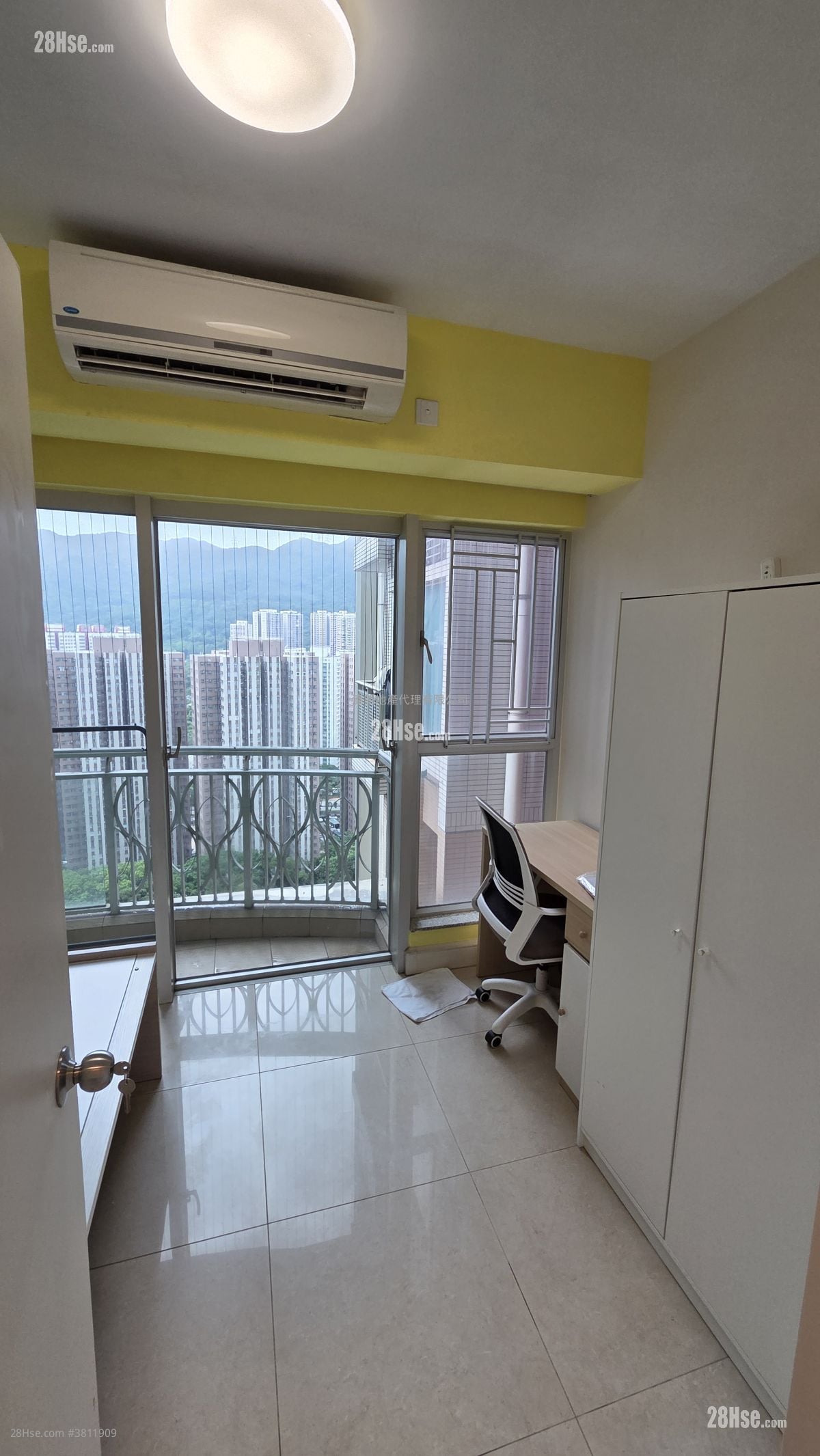 Festival City Rental 5+ Bedrooms , 2 Bathrooms 785 ft²