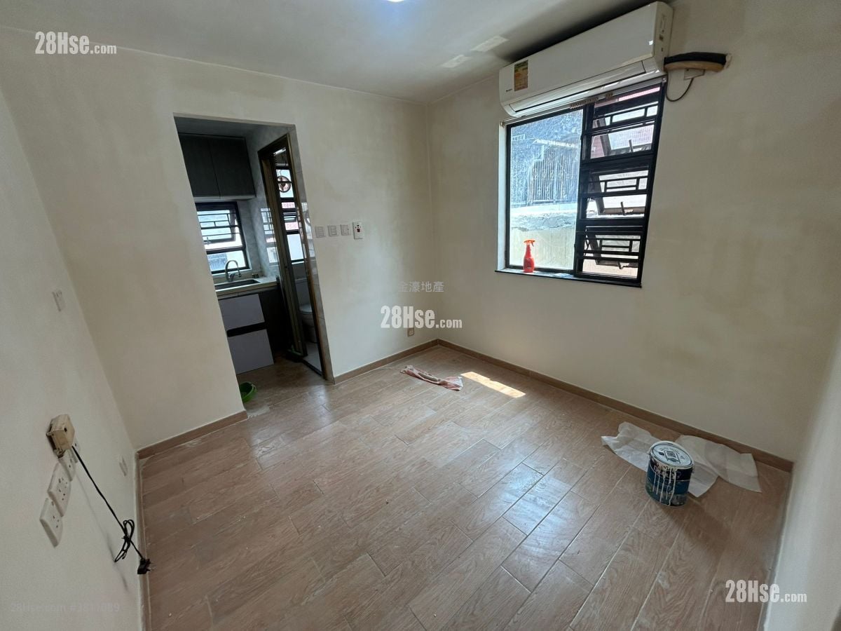 村屋 租盤 1 房 , 1 浴室 300 平方呎