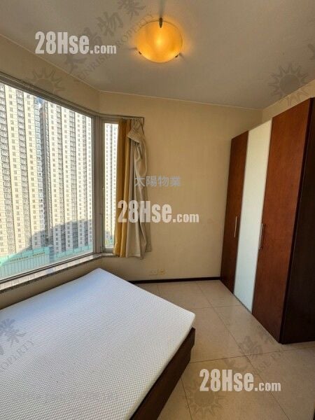 The Metropolis Residence Rental 2 Bedrooms 492 ft²